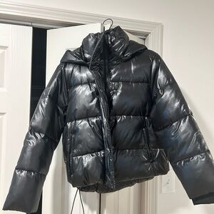 GAP Black Water-Resistant Puffer Jacket